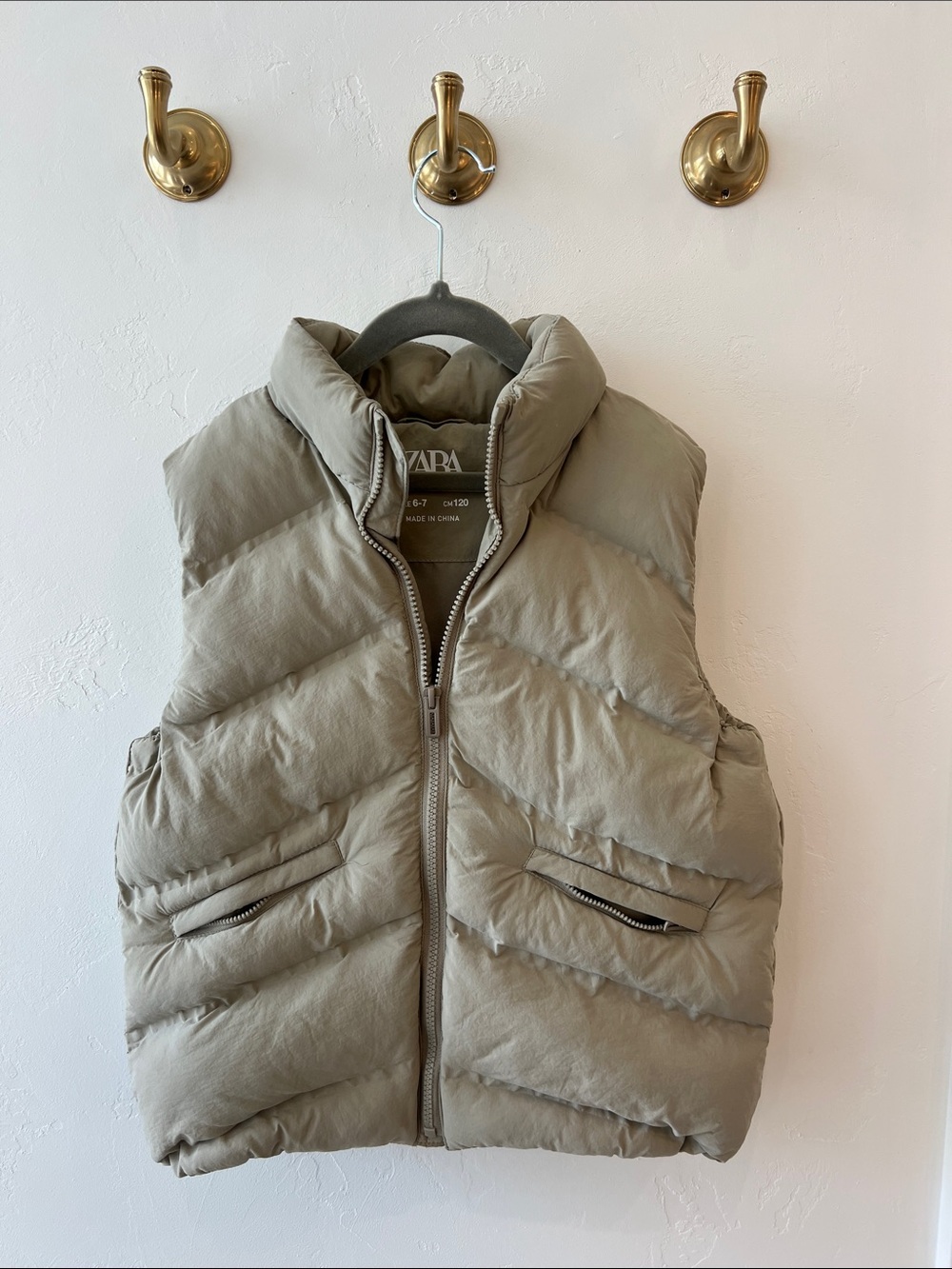 Zara Quilted Sleeveless Puffer Vest in Olive-Taupe